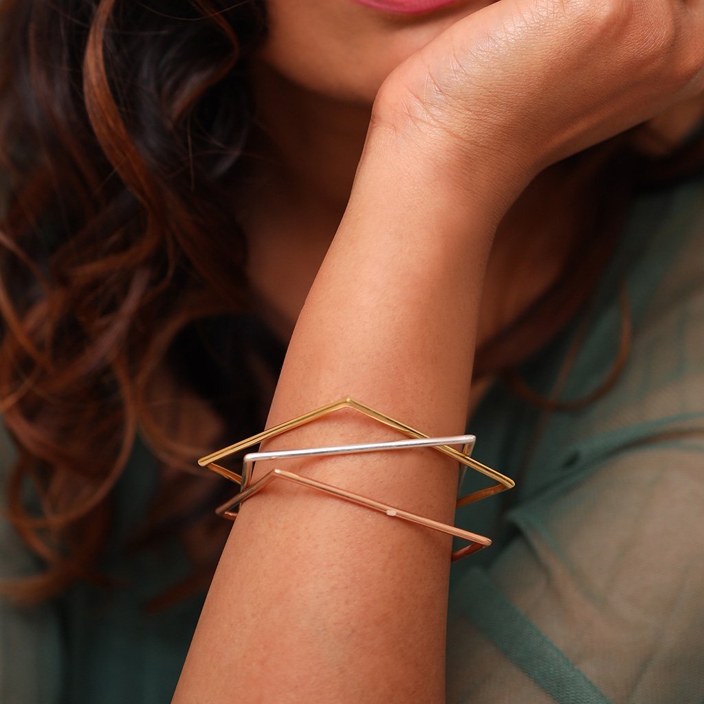 Sabyavi Body Jewellery Square Bangles