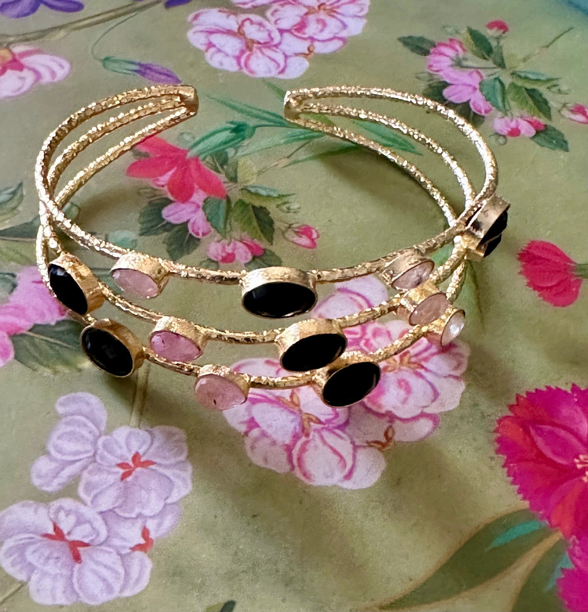 Sabyavi Bracelet Pink and Black Onyx Gold Plated Fashion Cuff Bracelet